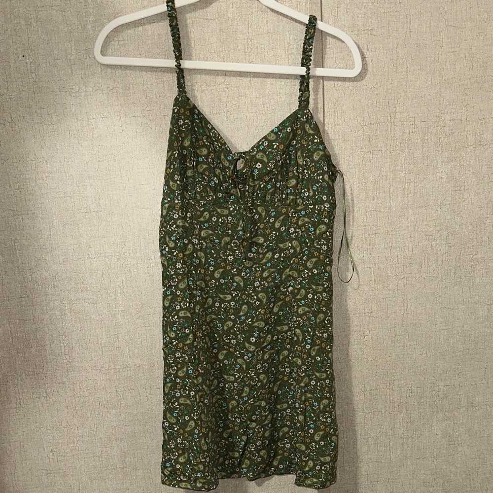 Sky to Moon Size M Paisley Green Mini Dress